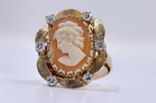 Antique Cameo And Diamond 14 Kt Yellow Gold Ring