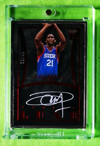 2014 - 15 Luxe Joel Embiid Rookie Framed Auto Red 36/40 76ers