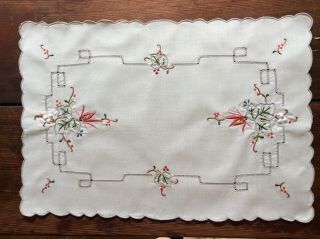 Vintage Linen Madeira Embroidery Cutwork Placemats W Brilliant Flowers Set Of 8