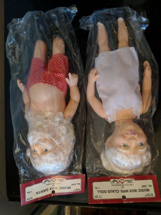 Vintage 90 ' s Fibre Crafts Music Box Santa and Mrs Claus dolls,  ready to dress 2