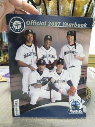 Seattle Mariners 2007 Yearbook