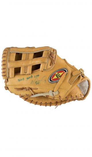 David Ortiz Game And Signed Baseball Glove 2003 Jsa - Psa/dna,  More