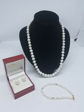 Vintage Real Pearl Necklace/earrings And Bracelet Set