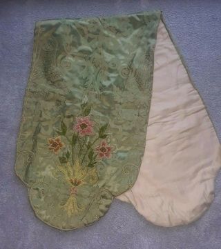 Table Runner - Floral Tapestry - Green,  Flowers - Vintage - Looks Antique