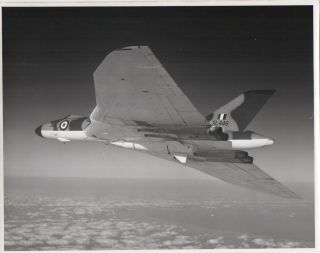 Large Vintage Photo - Avro Vulcan Xl446 In - Flight