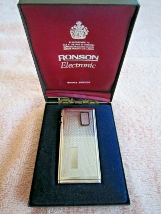 Vintage Ronson Varaflame Electronic Lighter - Case