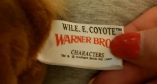 Vintage Wile E Coyote Warner Bros Looney Tunes Mighty Star Plush Doll 18 