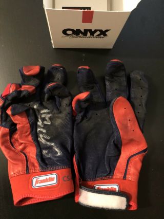 2019 Onyx Carlos Santana Game Auto Mlb Batting Gloves Onyx Indians