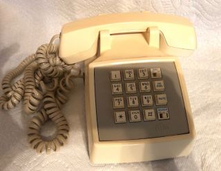 Vintage Retro At&t Cream Push Button Desk Phone Cs2500dmgf 80s 90s Landline