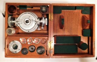 UNIVERSAL MICROSCOPE STAGE COOK TROUGHTON AND SIMMS 2