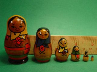 Vintage Russian Ussr Miniature Nesting Doll Set Of 6 Hand Painted 2 1/2 " To 1/4 "