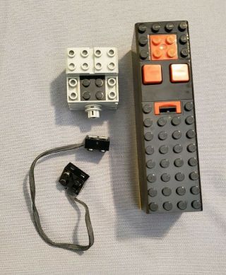Lego Technic 9v Rcx Motor Battery Box W/ Cable Rare