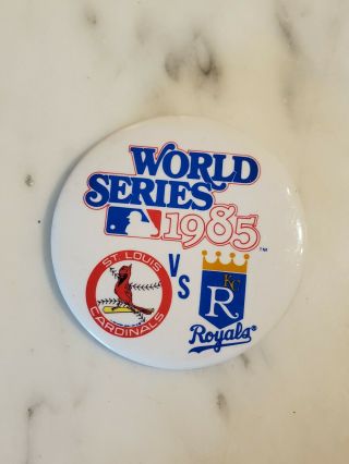 1985 Baseball World Series St.  Louis Cardinals Vs.  Kc Royals Button Pin 2