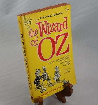 Vintage 1960 The Wizard Of Oz Paperback Book By L Frank Baum Crest