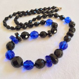 Vintage Art Deco 1930’s - 40’s Faceted Blue & Black Crystal Glass Necklace 25”