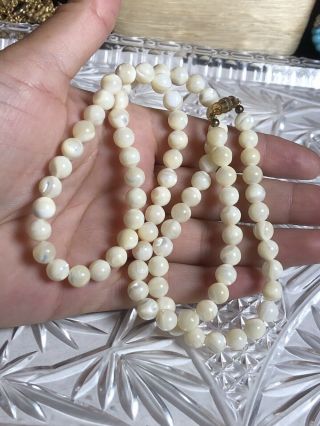 Art Deco Mother Of Pearl Mop Necklace Beaded Vtg Old Single Strand 8mm