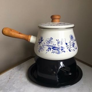 Vintage Blue Onion Enamel Fondue Pot With Wood Handle Cheese