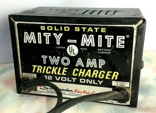 Two Amp Trickle 12 Volt Charger Schumacher Mity Mite Vintage Made In The Usa