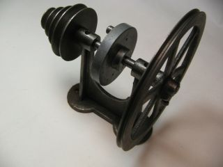 Vintage Motor 3 Wheel Cast Iron Reduction Pulley Arbor Steampunk