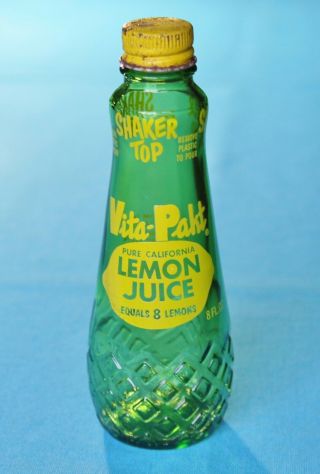Vita Pakt California Lemon Juice Shaker Top Green Glass Bottle Vintage,  Covina