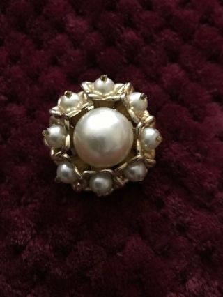 French Vintage 1970 ' s - 80 ' s earrings.  Pearls - Floral design 3