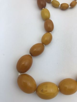 LARGE ANTIQUE NATURAL BUTTERSCOTCH AMBER BEAD NECKLACE 86.  8 Grams. 2