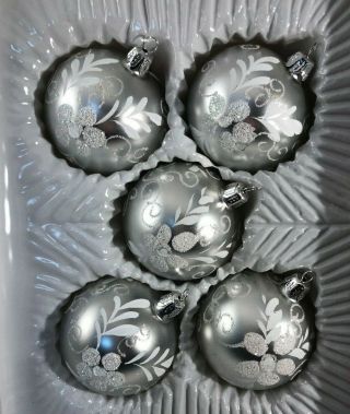 5 Vintage Glass Christmas Ornaments Silver With White Glitter Frank 