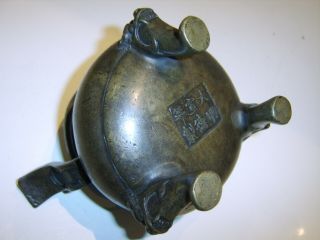 VERY RARE CHINESE MING ANTIQUE BRONZE CENSER - TING - SEAL MARK TO BASE 3