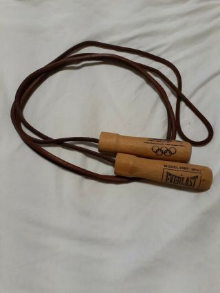 Vintage Everlast Boxing Leather Jump Rope Wood Handles 9.  5 Feet Model 4497