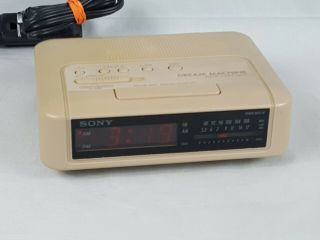 Beige Sony Dream Machine Icf - C240 Am/fm Digital Clock Radio And
