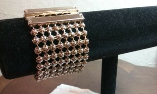 Vintage Jewelry:7 " X 1 3/4 " Gold Tone Bracelet 10 - 27 - 2018
