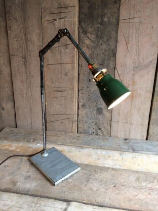 Vintage Industrial 3 Arm Articulated Enamel Machinist Lamp Light Mounted On Base