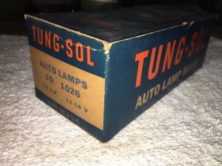 Vintage Tung Sol Full Box 1026 10 Ct Incredible.  Also