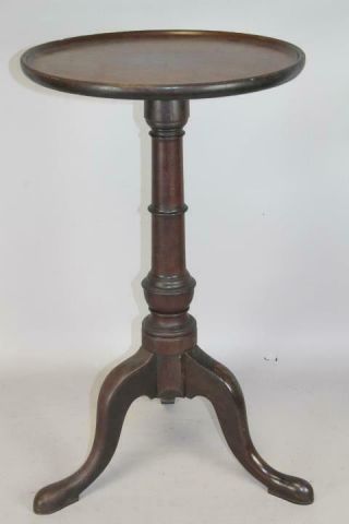 Rare 18th C North Carolina Chippendale Candlestand With Dish Top In Mahogany