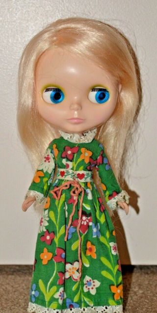 Vintage Blonde 1972 Kenner Blythe Doll 6 Line Version