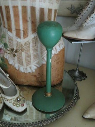 Fabulous Old Vintage Display Wood Hat Stand Holder Green Paint