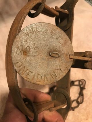 Vintage Early Victor 3 Oneida Ny Pan Double Long Spring Trap Trapping Newhouse