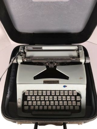 Vintage Commodore Blue Metal Typewriter,  Travel Case Repair