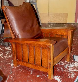 Vintage Gustav Stickley Design Caledonia Made Oak Slant Arm Morris Chair