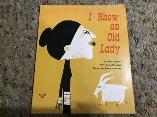I Know An Old Lady By Rose Bonne Vintage Scholastic Paperback 1968 (box A)