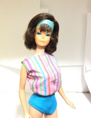 Vintage Barbie Low Color Midnight Sidepart American Girl 1 day 2