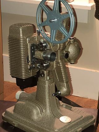 Vintage Revere Model 85 8mm Film Projector W/ Case