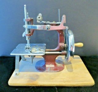 Vintage Toy Hand Crank Metal Sewing Machine
