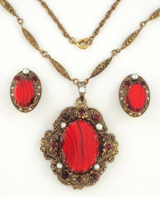 C.  1940 - Art Deco / Vintage Red Glass & Pearls Filigree Necklace & Earrings Set