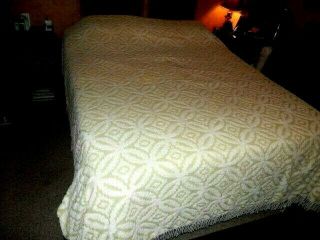 Vtg.  Yellow With White Chenille Full Sized Fringed Bedspread - Use? Craft Cutter ?