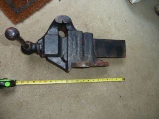 Vintage Antique Reed Cast Iron Vise,  Extremely Heavy