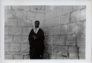 51703.  Vintage 1890 Platinotype Photo Palestine Guide At Ancient Wall 5 " X 7 "