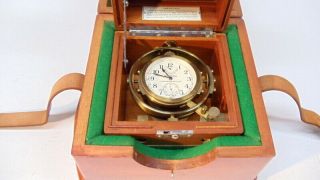 Ww Ii Hamilton Ship Mounted Chronometer Watch,  Model 22 - 21 Jewels