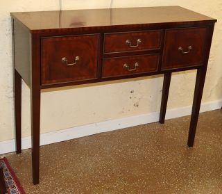 Gorgeous Simple Sheraton Banded Mahogany Petite Sideboard Console Server