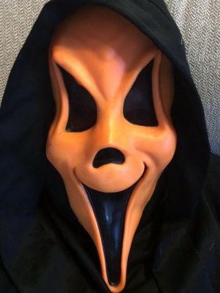 Rare Vtg Orange Ghostface Halloween Mask Scream Mask Fun World Fearsome Faces